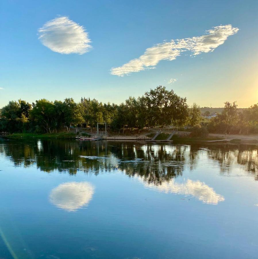 River Ebro Apartments Mora d'Ebre Exteriör bild
