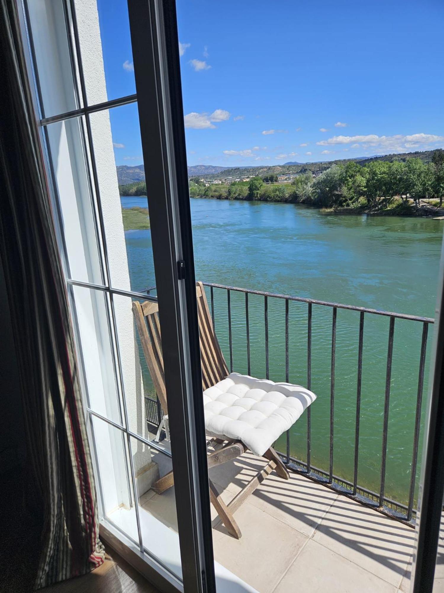 River Ebro Apartments Mora d'Ebre Exteriör bild