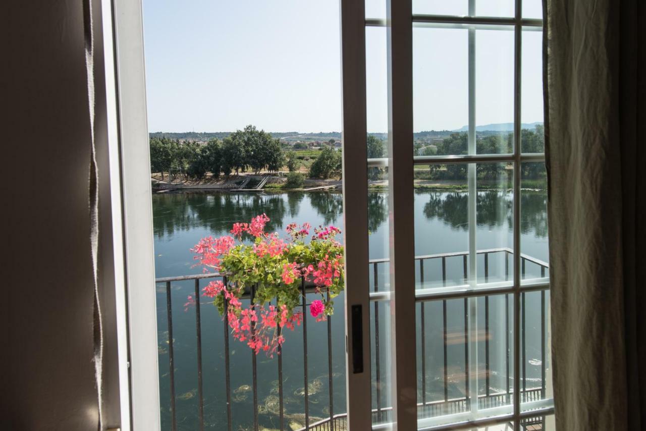 River Ebro Apartments Mora d'Ebre Exteriör bild