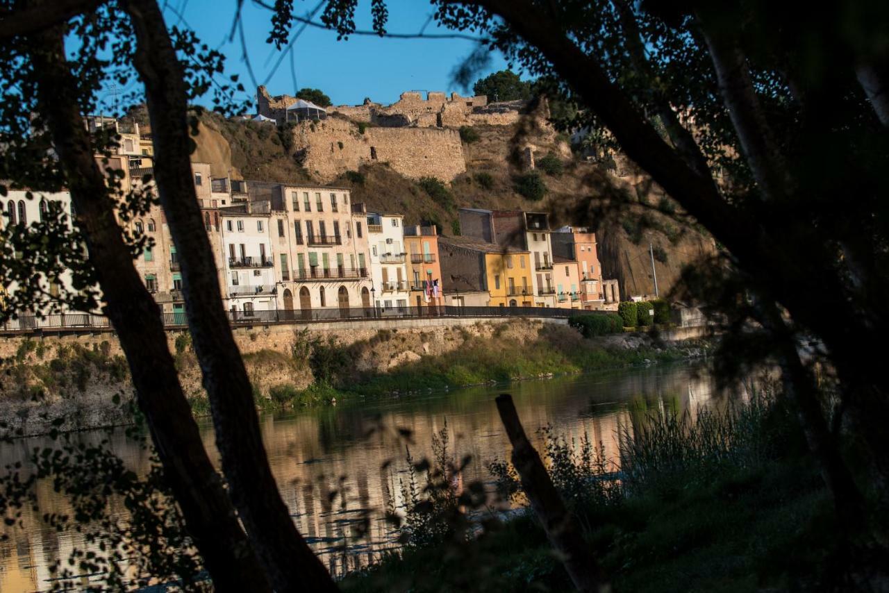 River Ebro Apartments Mora d'Ebre Exteriör bild